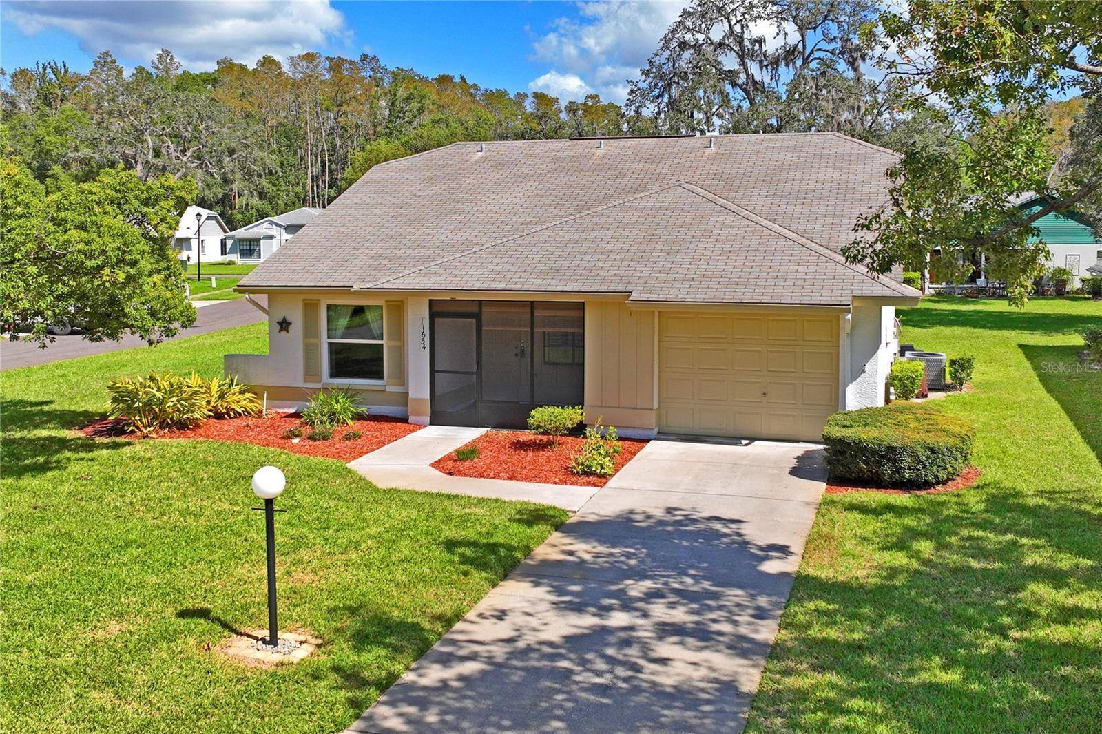 New Port Richey, FL 34654,11634 COCOWOOD DR