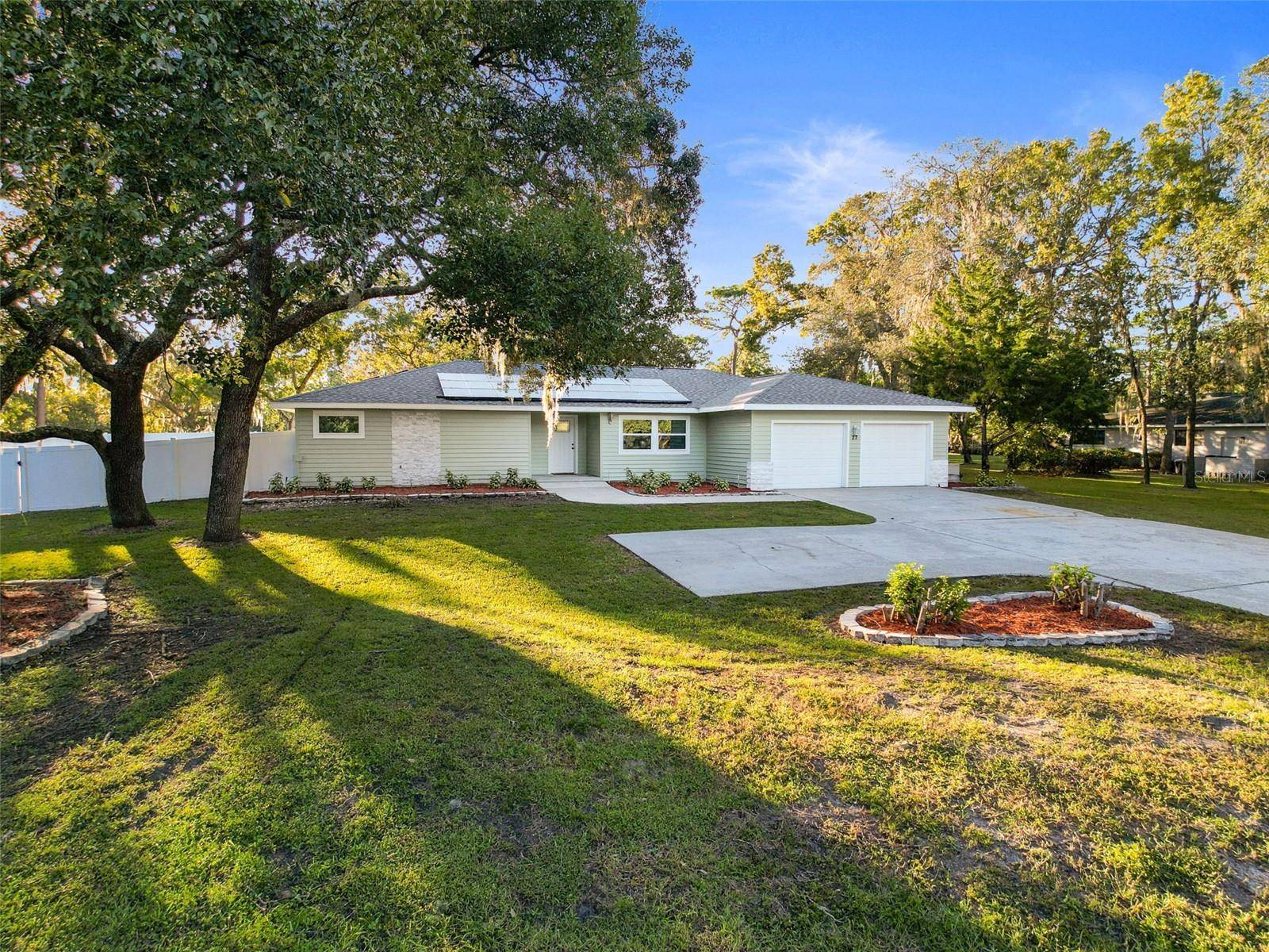 Homosassa, FL 34446,27 DOUGLAS ST