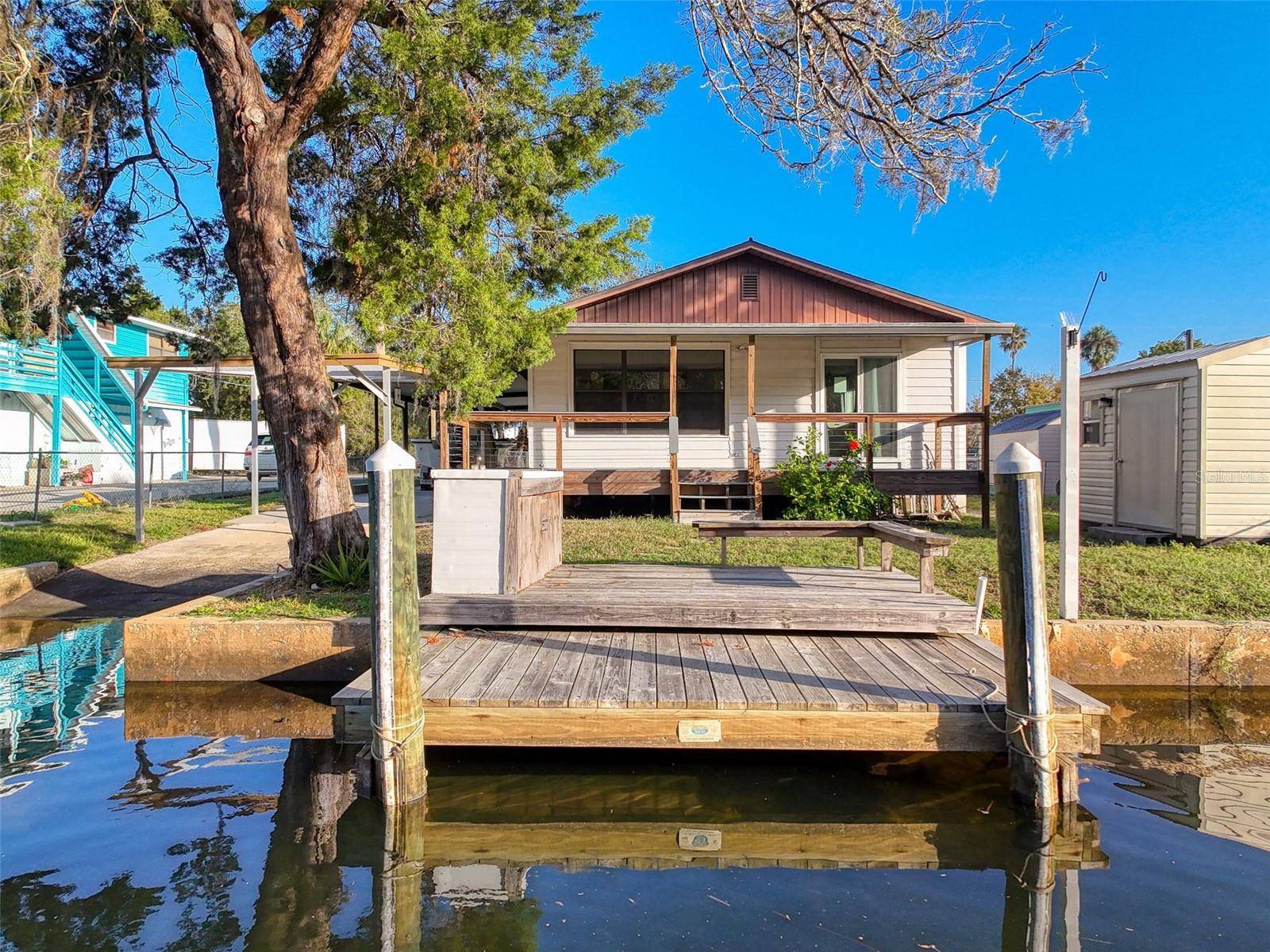 Weeki Wachee, FL 34607,6176 ISLAND DR