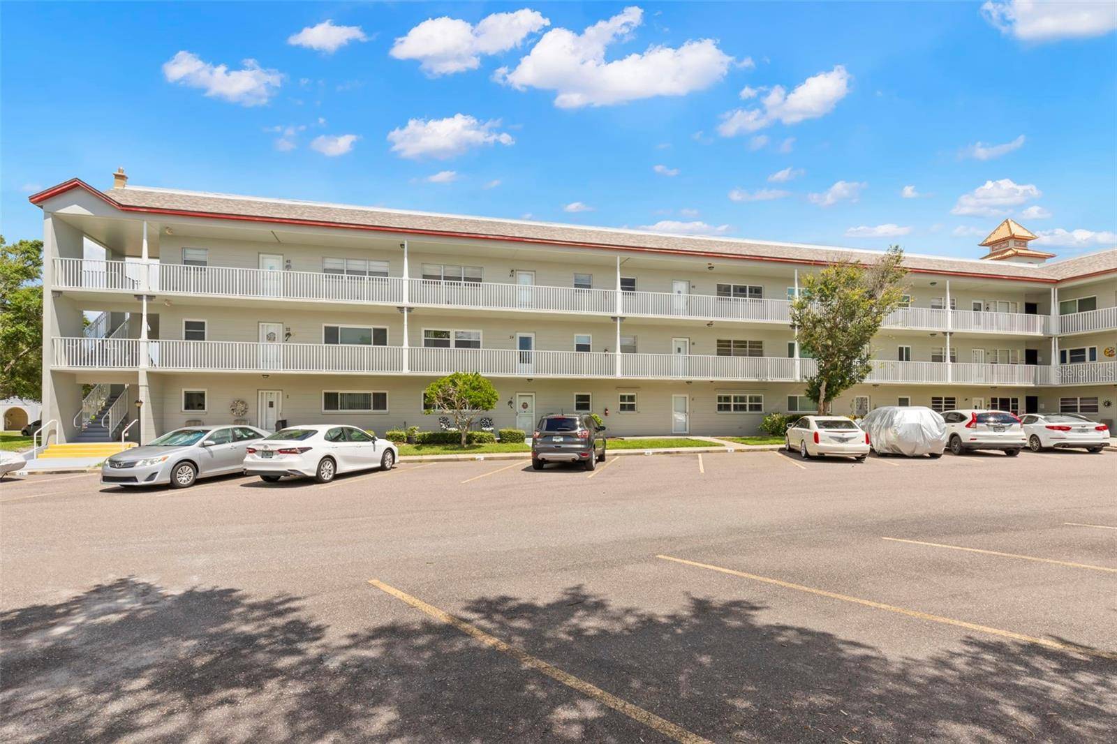Clearwater, FL 33763,2260 COSTA RICAN DR #26