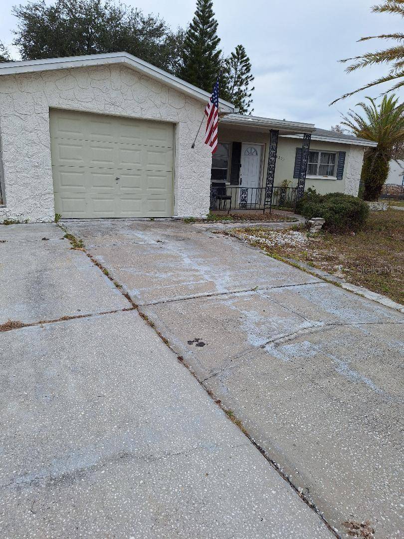 Port Richey, FL 34668,8253 SAYBROOK DR