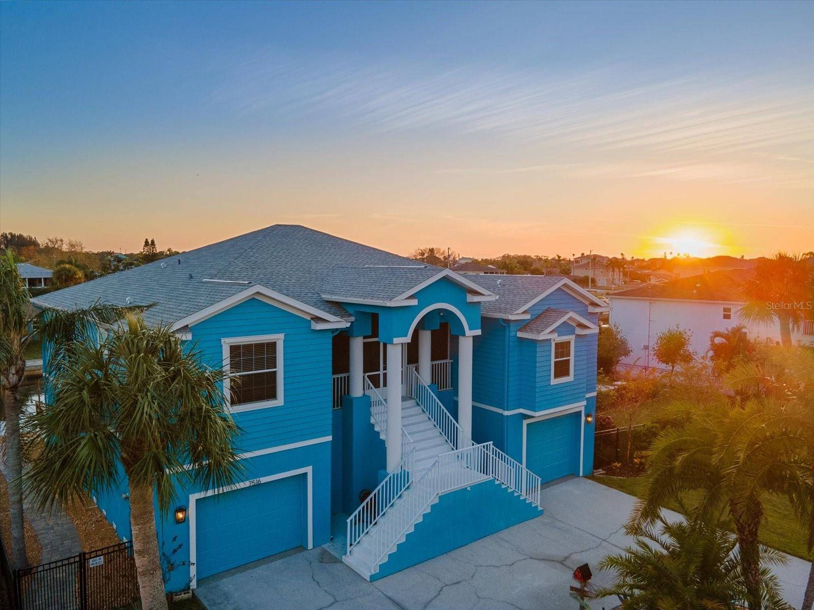 Hudson, FL 34667,7516 GULF WAY