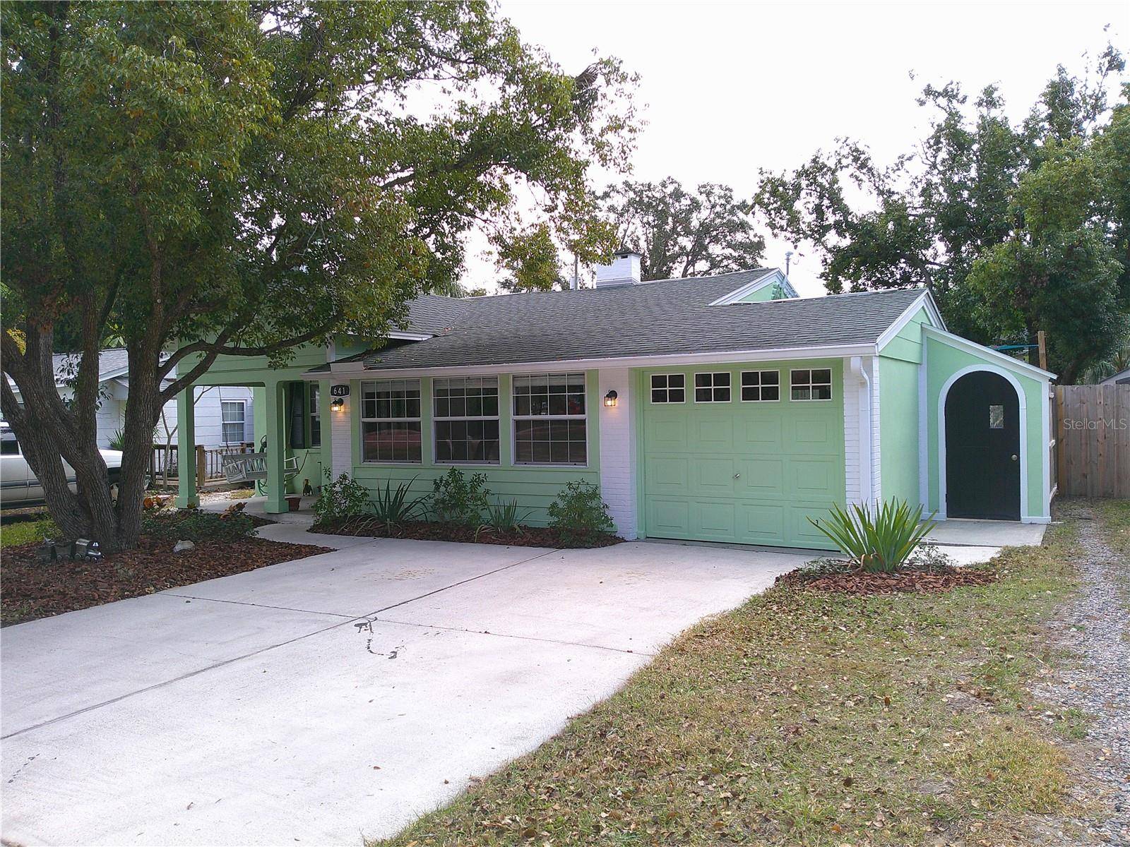 Dunedin, FL 34698,641 WILKIE ST