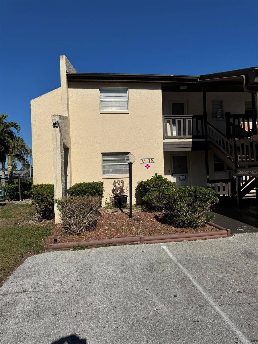 New Port Richey, FL 34652,4515 MARINE Pkwy #101