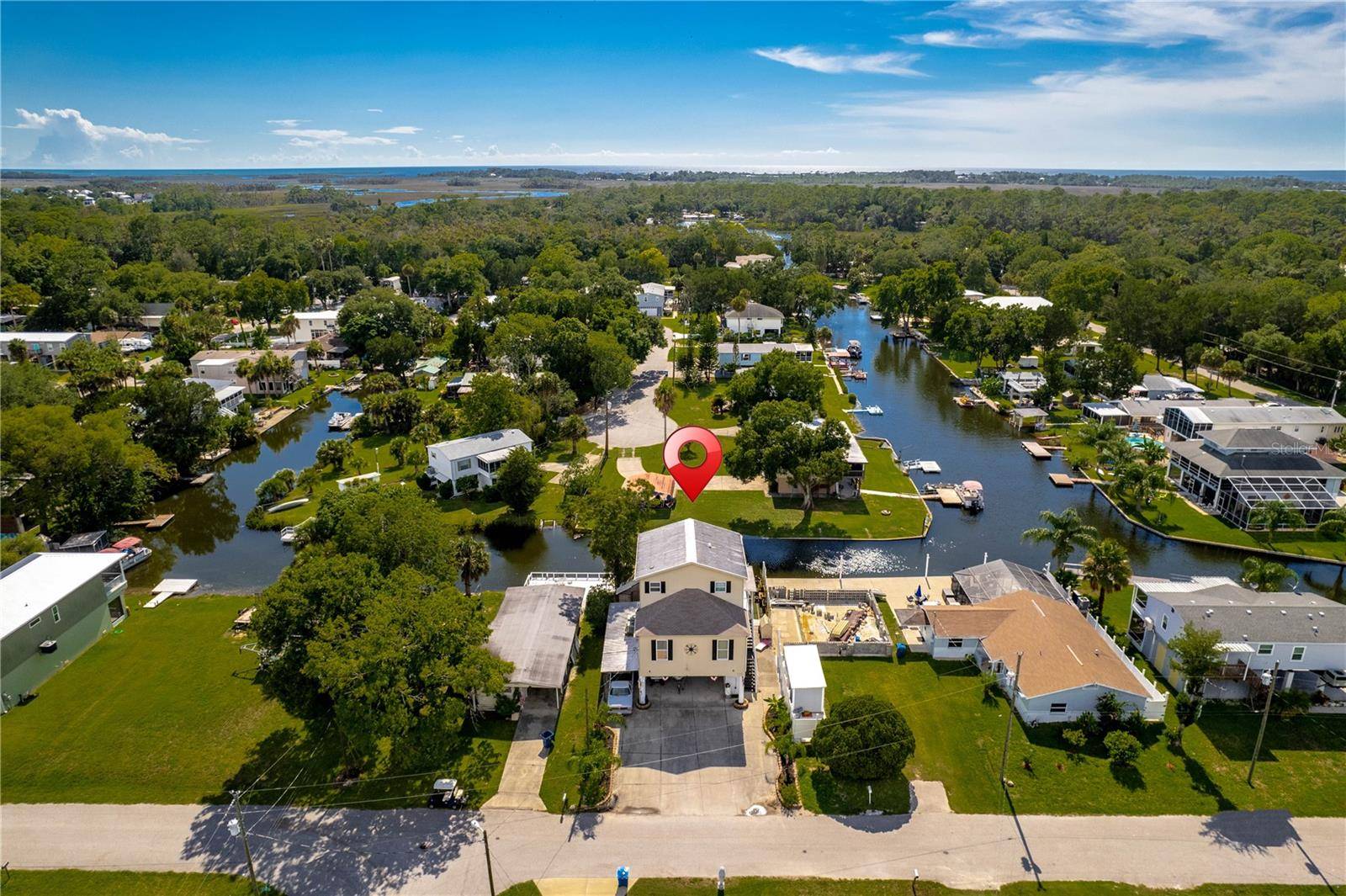 Weeki Wachee, FL 34607,6245 ISLAND DR