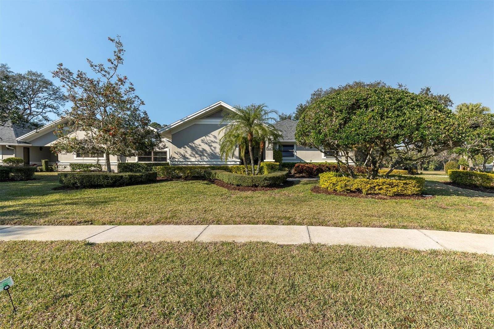 Tarpon Springs, FL 34688,2595 ROYAL LIVERPOOL DR