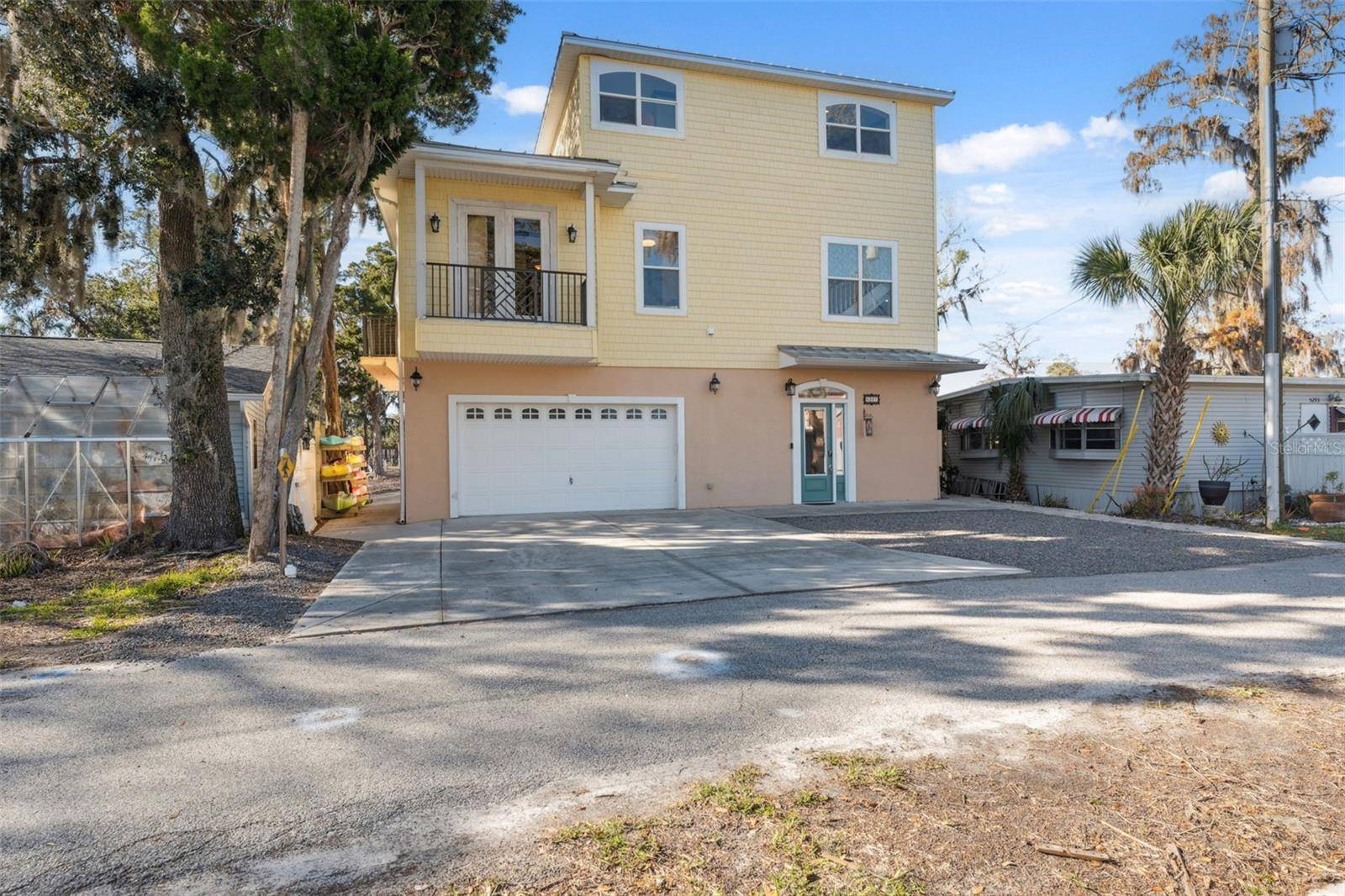 Weeki Wachee, FL 34607,5287 TUNA LN