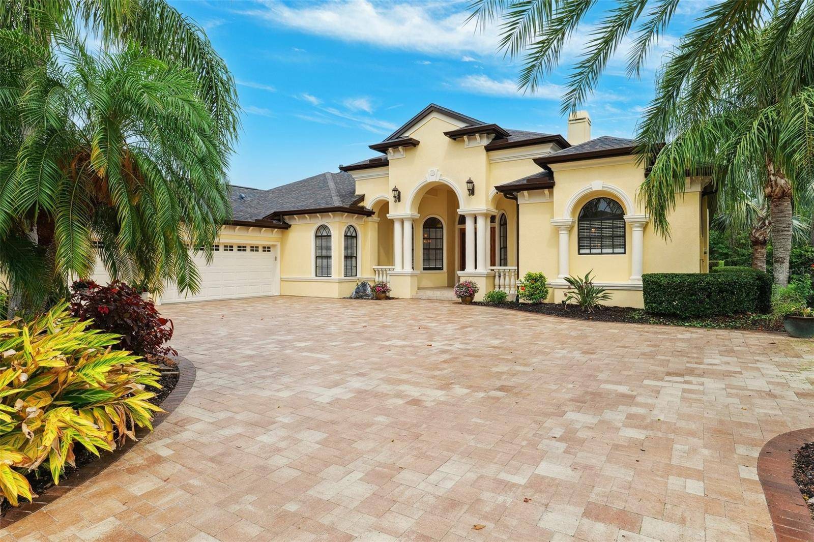 Land O Lakes, FL 34637,20200 LACE CASCADE RD