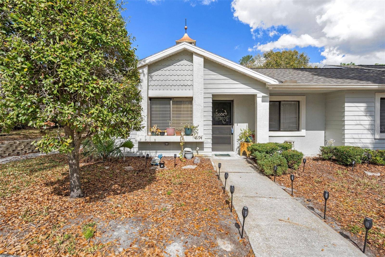 Weeki Wachee, FL 34613,8194 STURBRIDGE CT #A