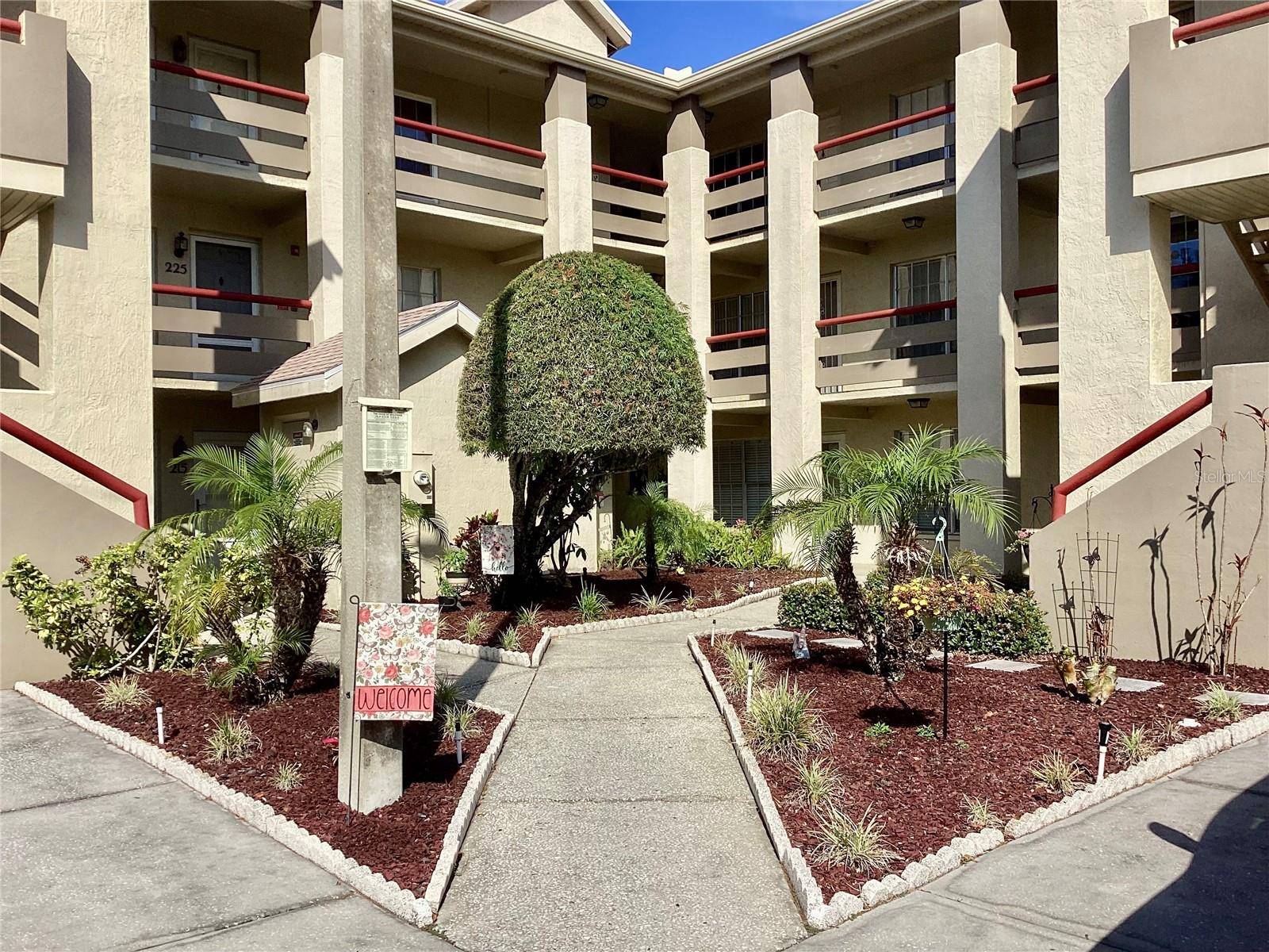 New Port Richey, FL 34653,4529 WHITTON WAY #214