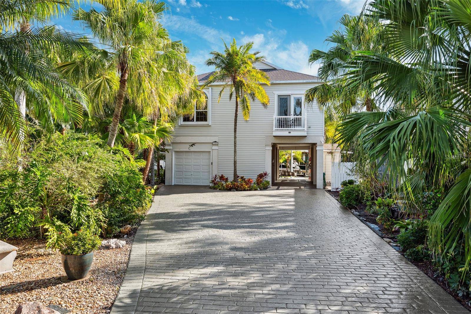 Weeki Wachee, FL 34607,7256 WESTWIND ST