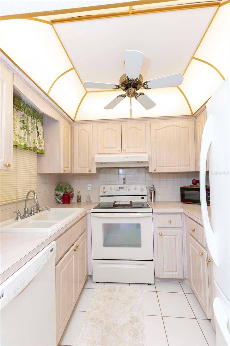 New Port Richey, FL 34652,4533 MARINE Pkwy #206