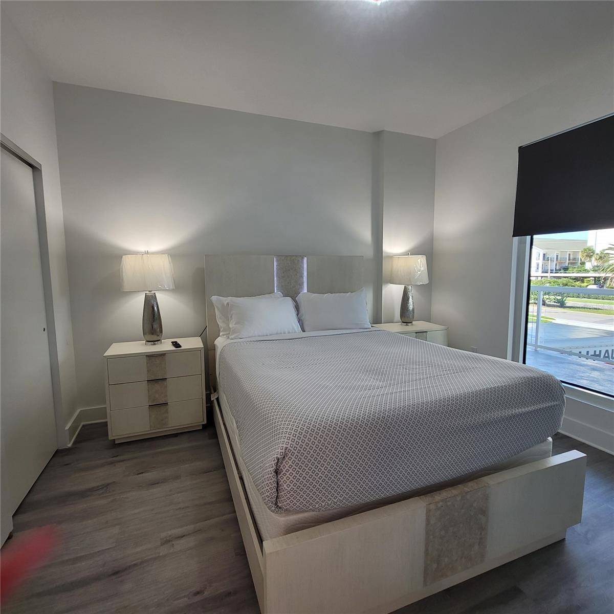 Clearwater Beach, FL 33767,415 ISLAND WAY #204