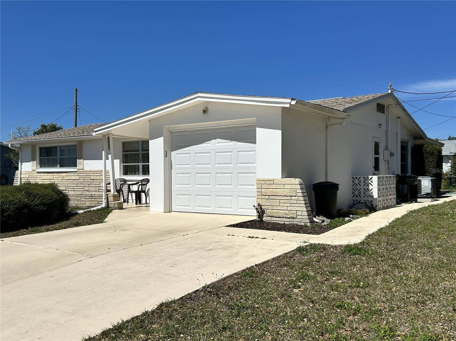 Holiday, FL 34690,5441 MOSAIC DR