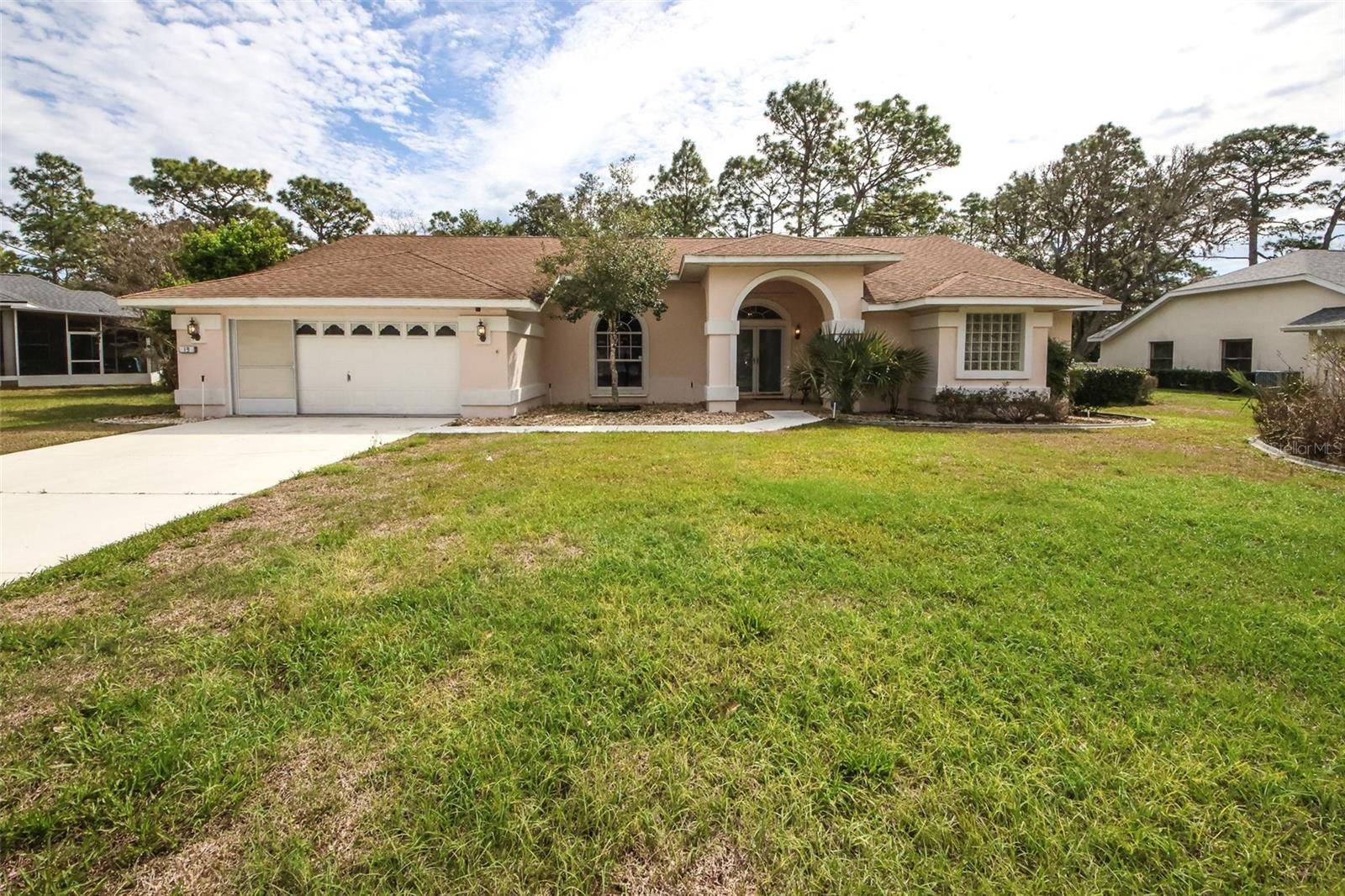 Homosassa, FL 34446,19 MAYFLOWER CT S