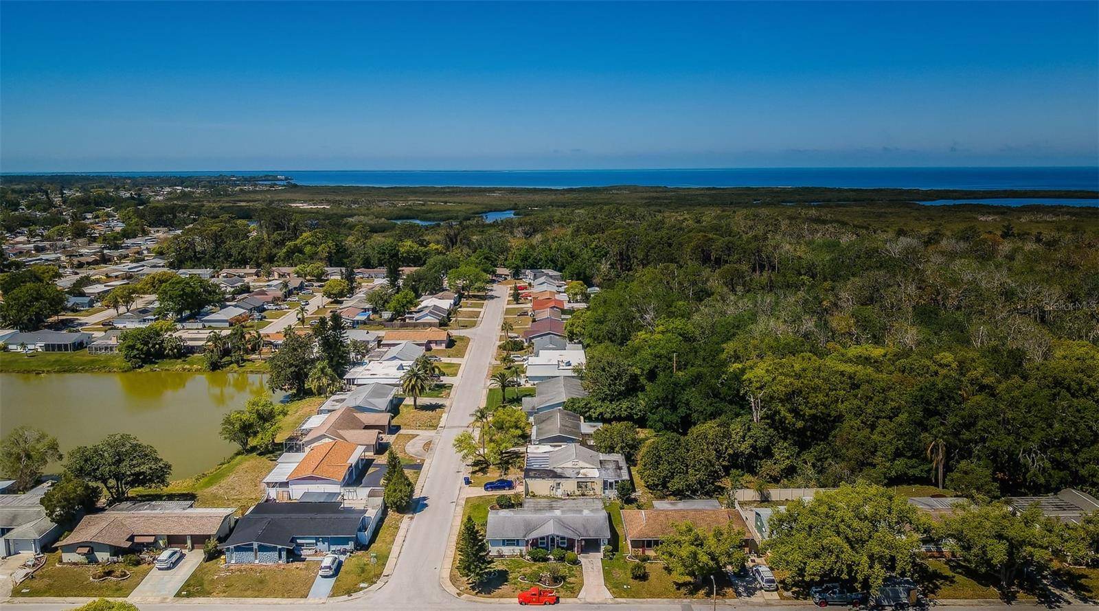 New Port Richey, FL 34652,4107 GLISSADE DR