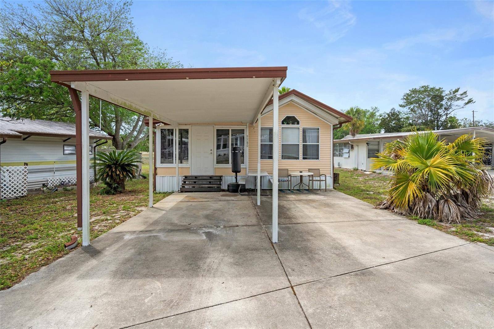 Weeki Wachee, FL 34613,9580 GRAY FOX DR