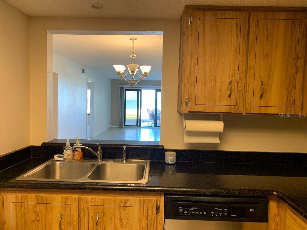 Ormond Beach, FL 32176,2600 OCEAN SHORE BLVD #111