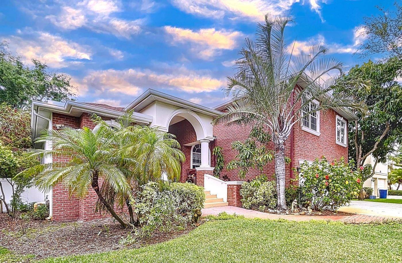Tarpon Springs, FL 34689,1218 CASTLE TER
