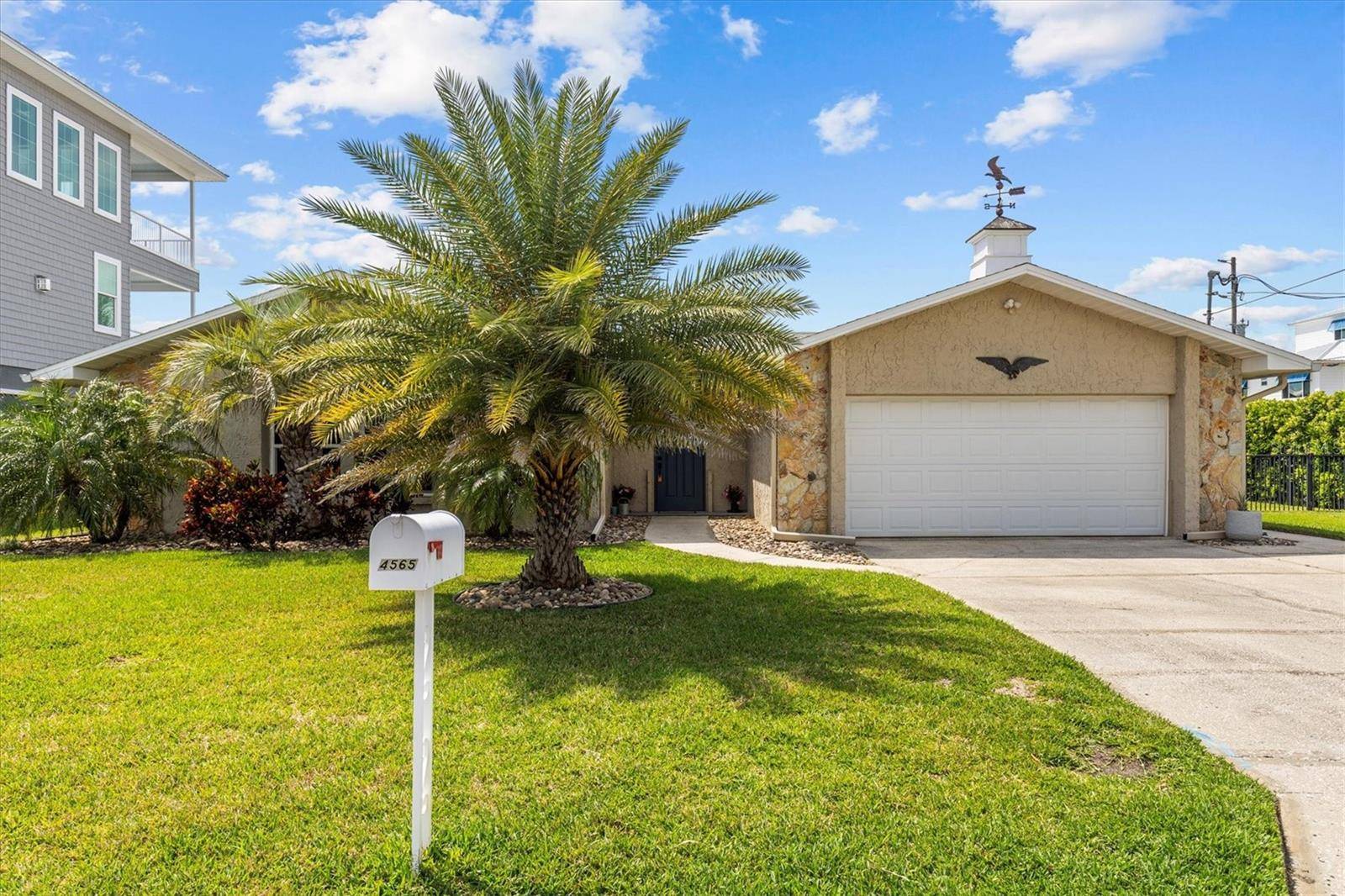 Hernando Beach, FL 34607,4565 GULFSTREAM DR
