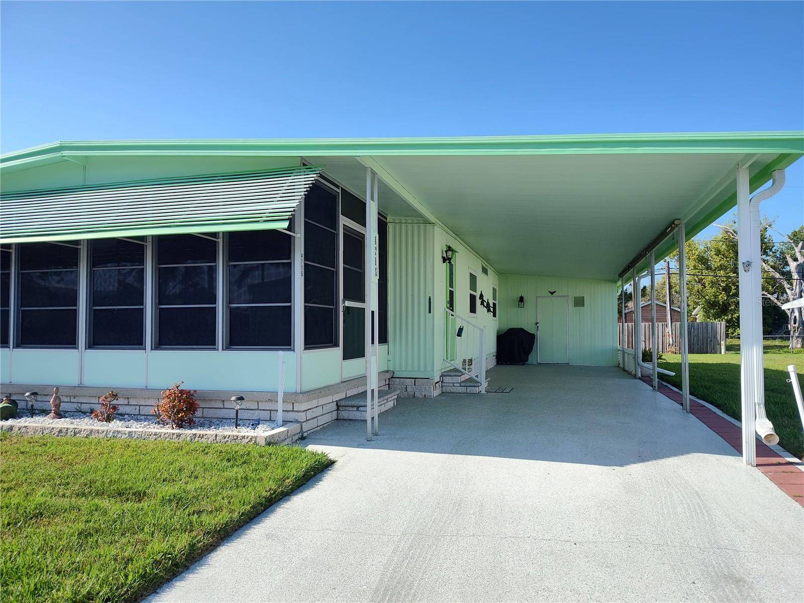 Holiday, FL 34690,4715 BURNEY DR