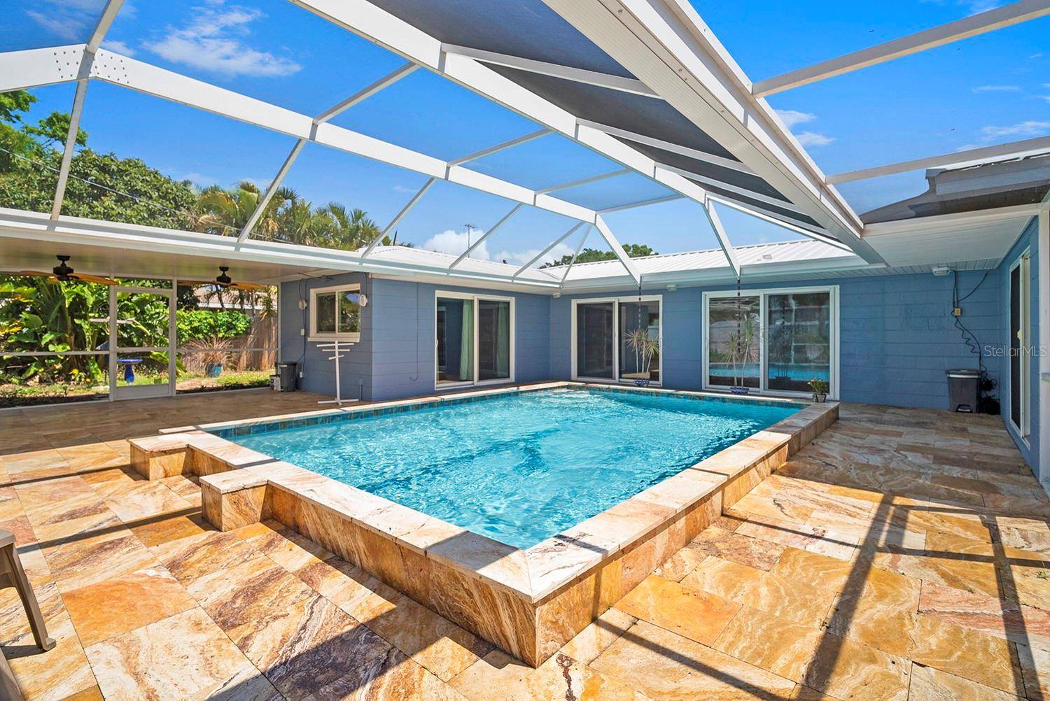 St Petersburg, FL 33702,7230 17TH LN N