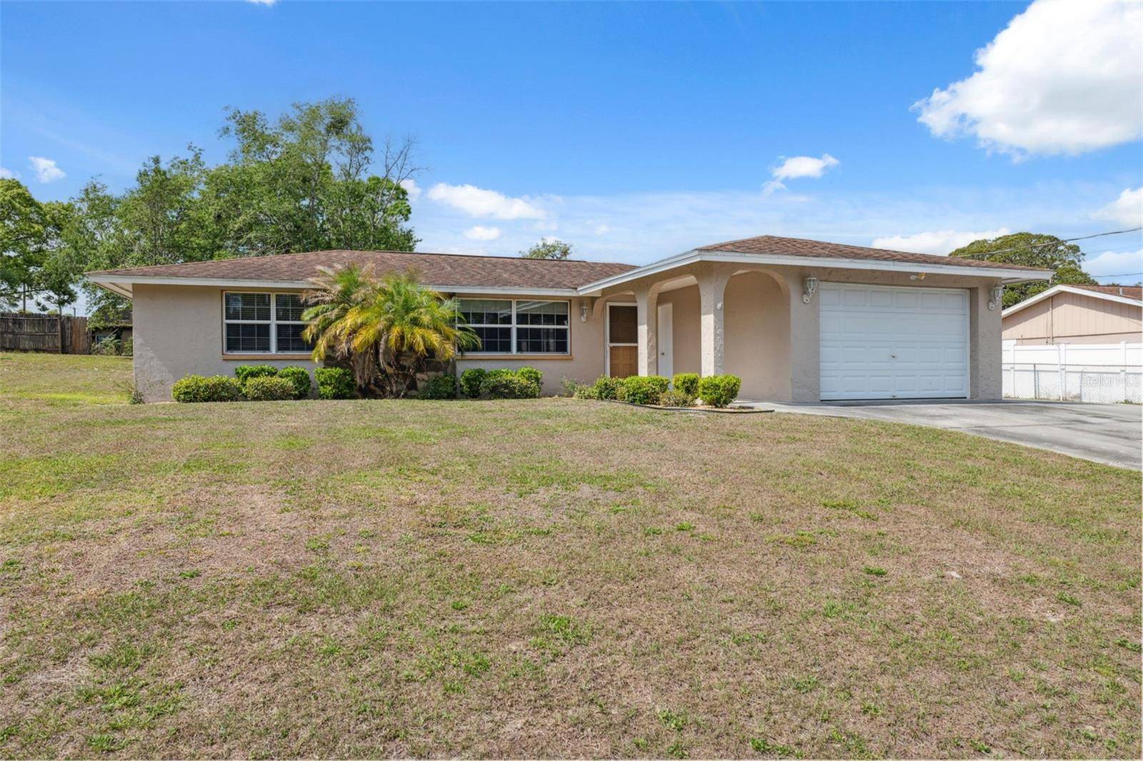Spring Hill, FL 34606,6340 HILLVIEW RD
