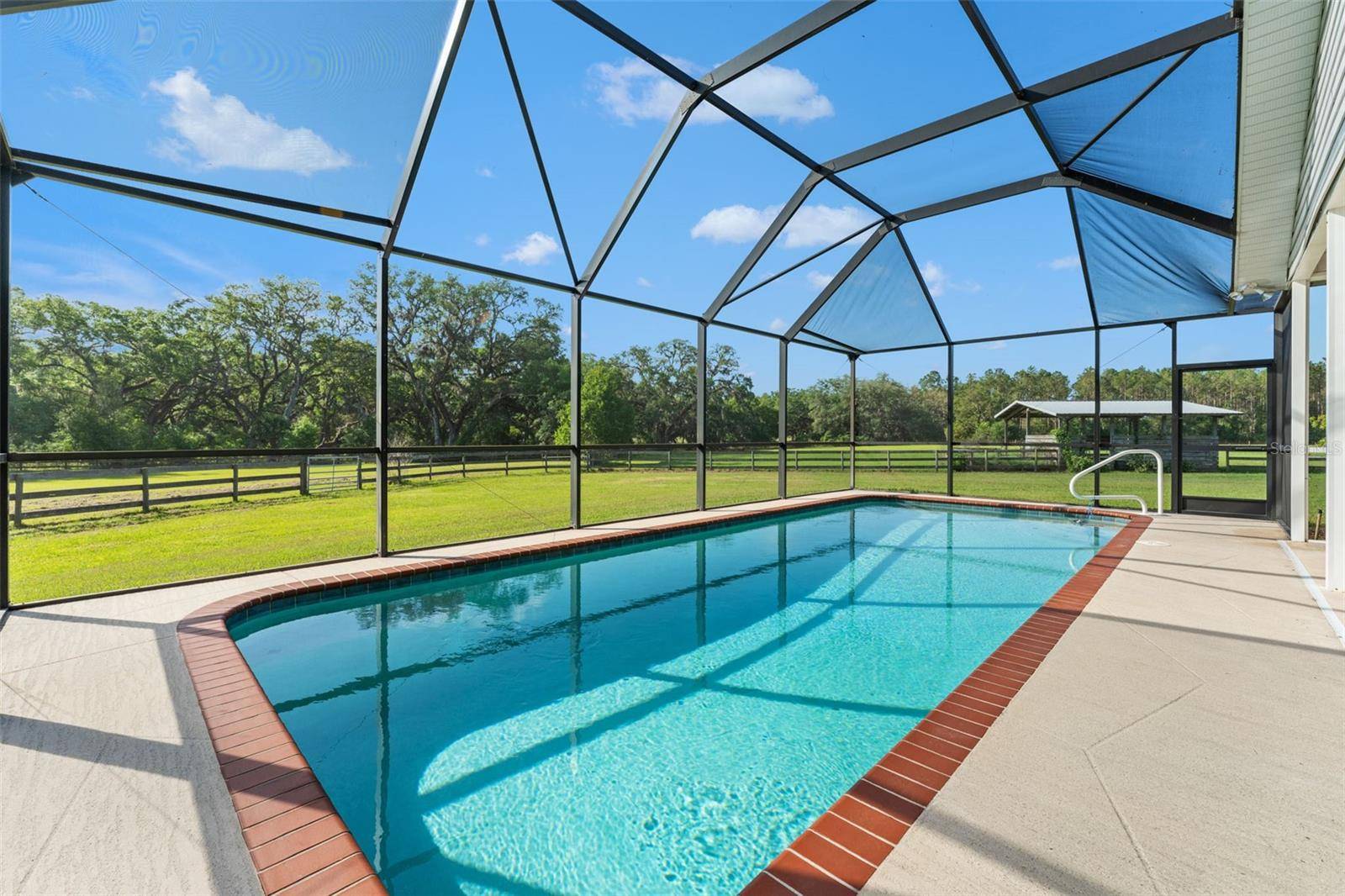 Dade City, FL 33523,26000 BAYHEAD RD