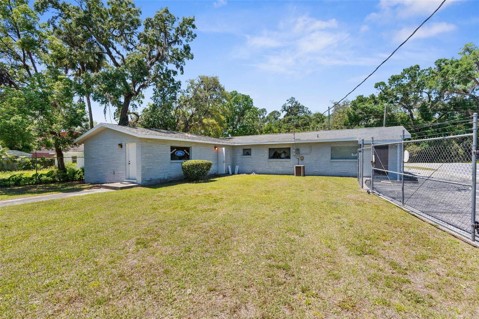 Brooksville, FL 34601,1340 HOWELL AVE