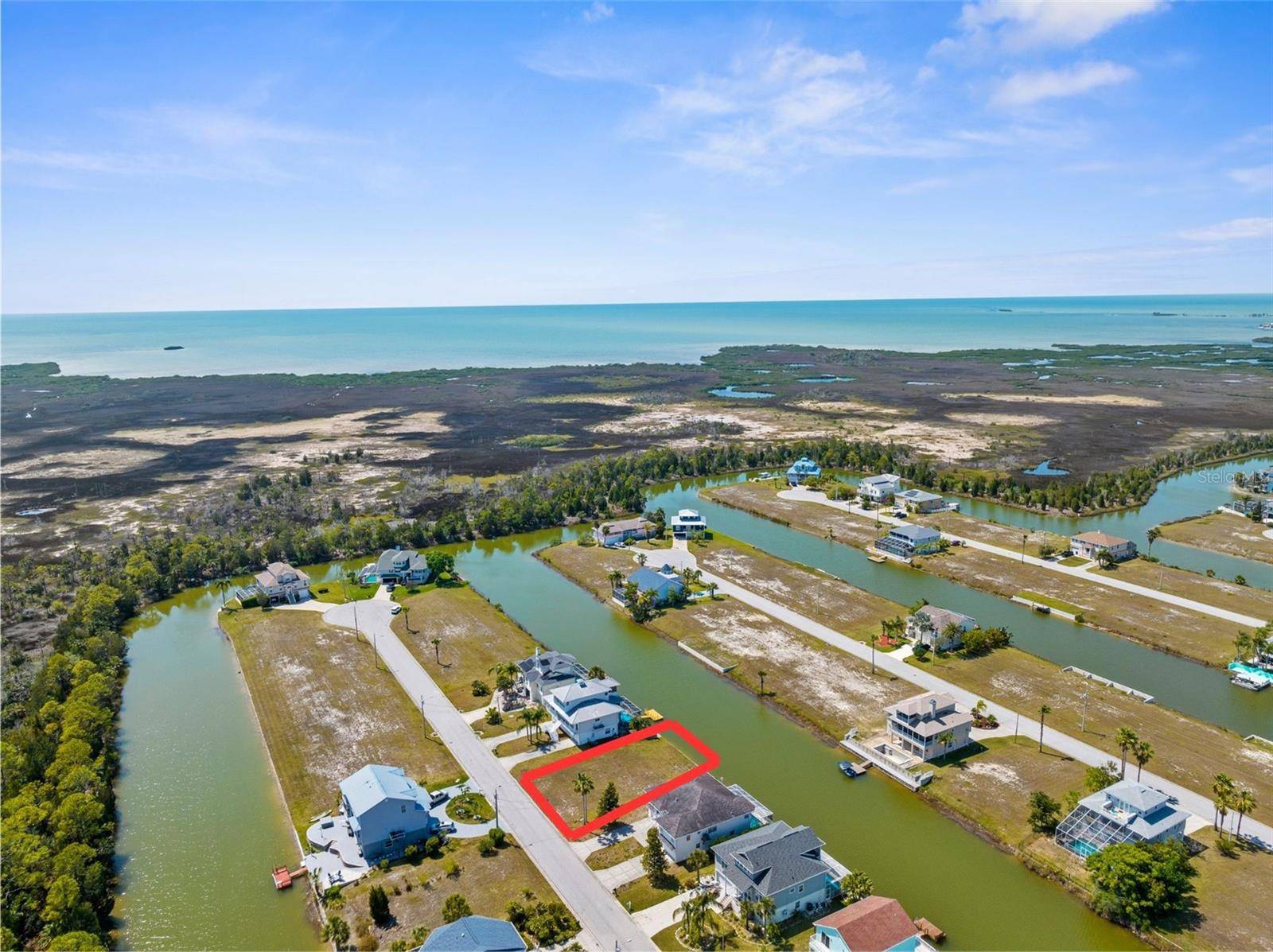 Hernando Beach, FL 34607,3399 PALOMETA DR