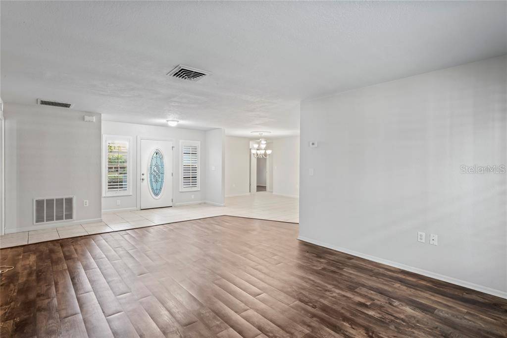 New Port Richey, FL 34652,4369 MARINE Pkwy