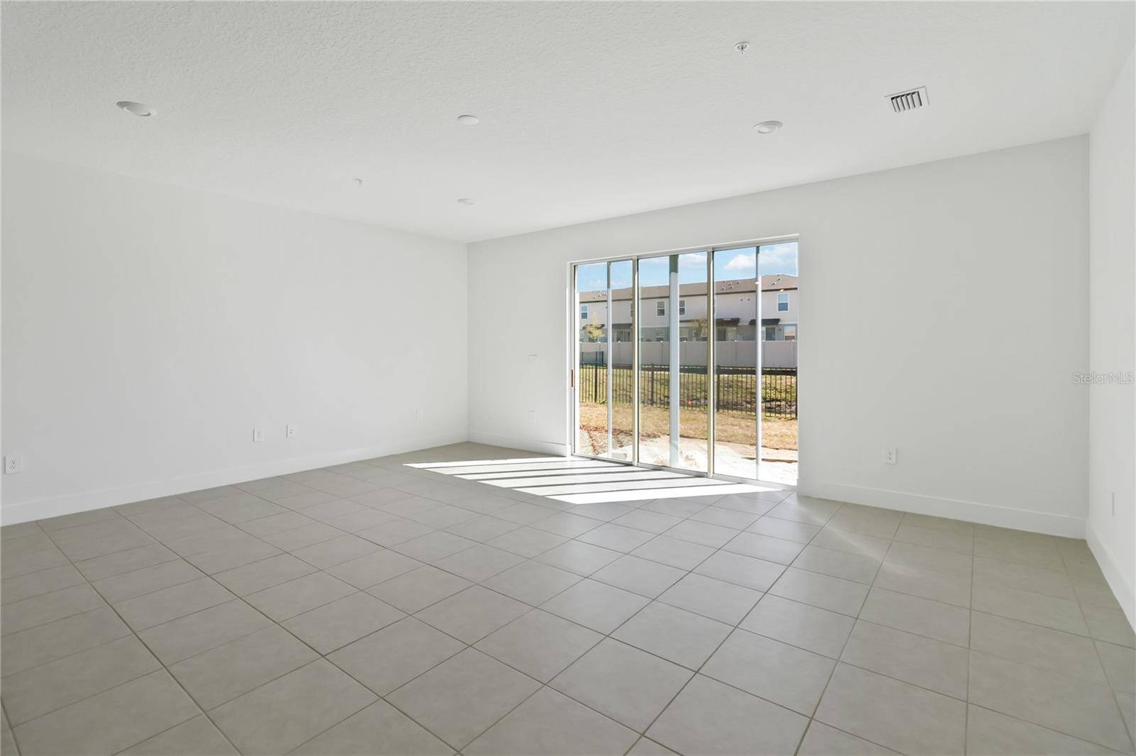 Ocoee, FL 34761,1100 DESERT CANDLE DR