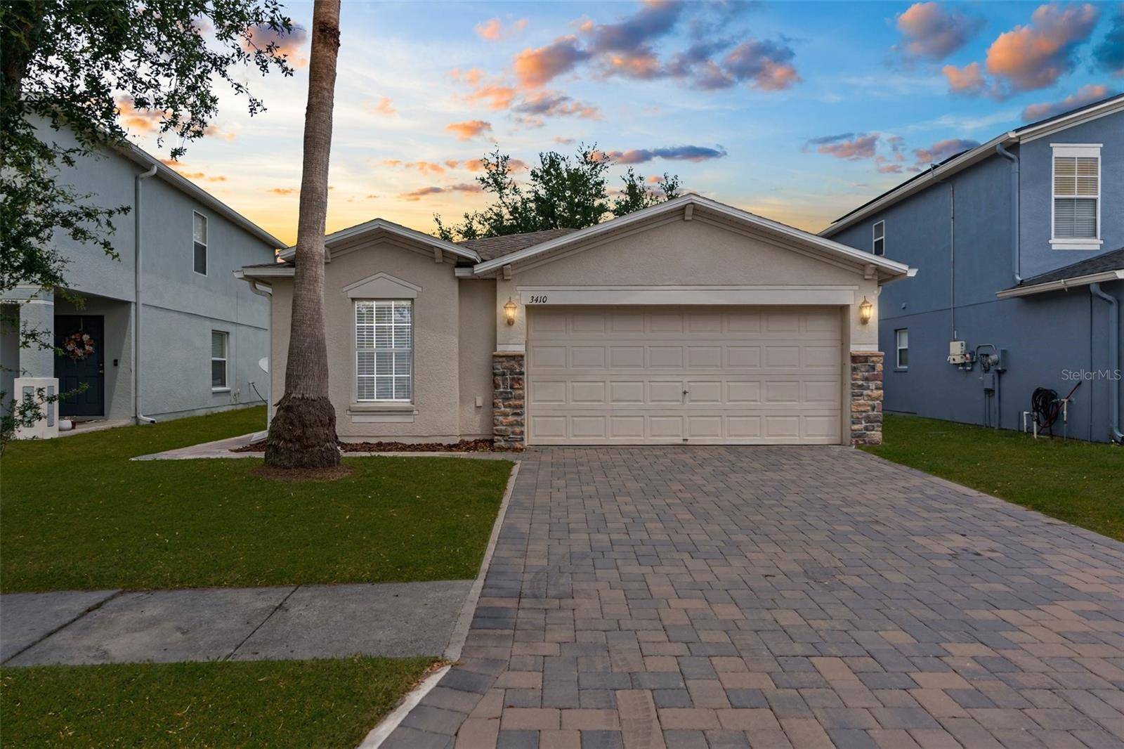 Land O Lakes, FL 34638,3410 THISTLEDOWN LN