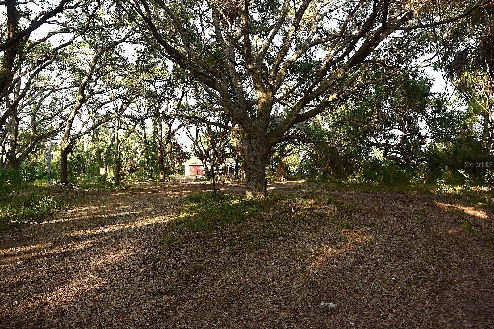 Gibsonton, FL 33534,7610 ANNA AVE