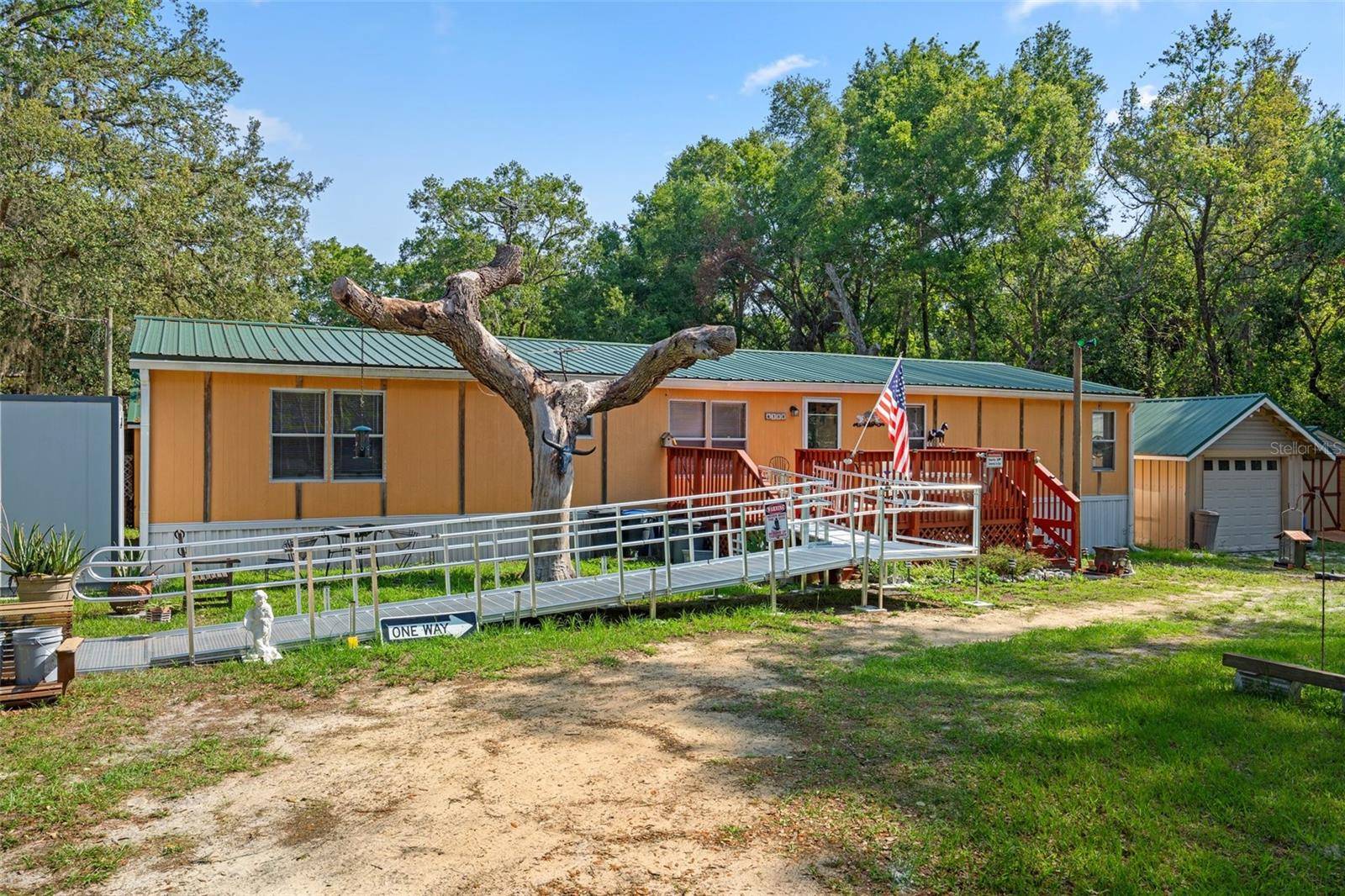 Webster, FL 33597,4388 CR 692