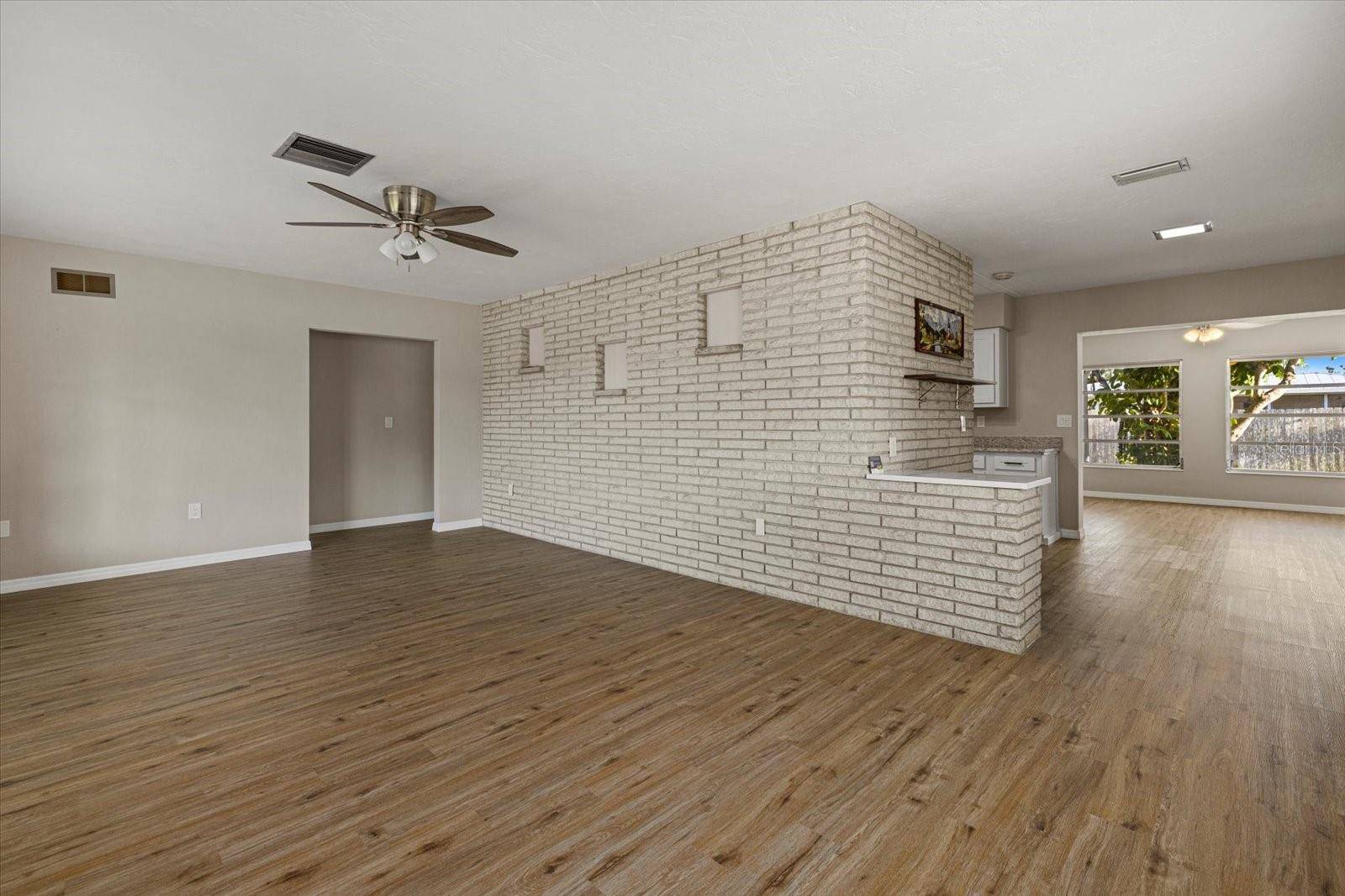 Venice, FL 34285,106 AURORA ST E