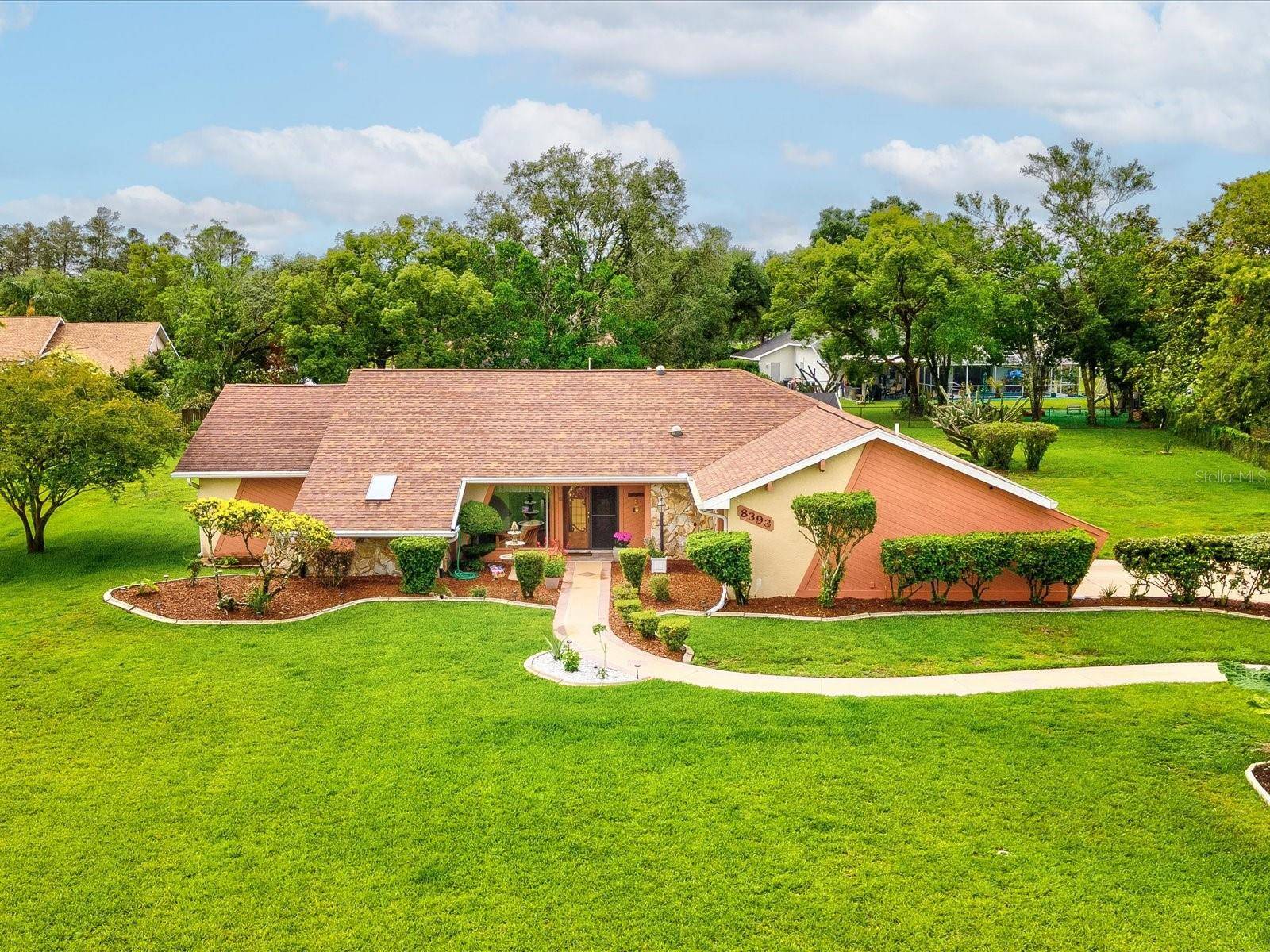 Weeki Wachee, FL 34607,8393 DELAWARE DR
