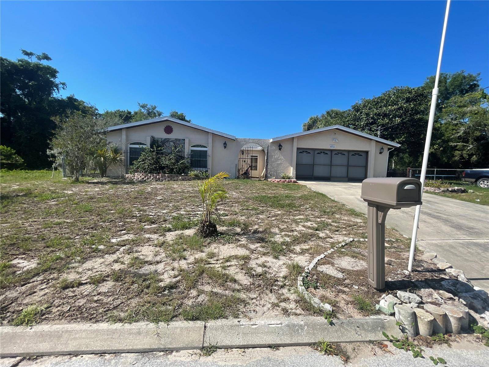 Hudson, FL 34667,8711 JOLLY ROGER DR