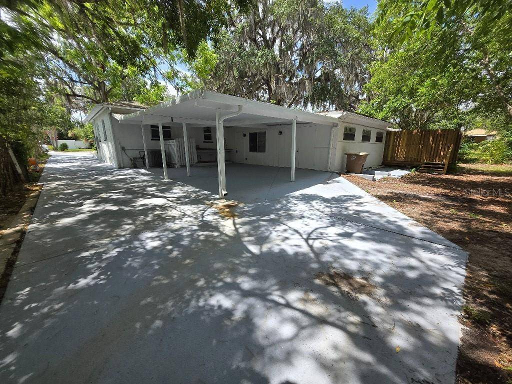 Ocala, FL 34471,2827 SE 2ND ST