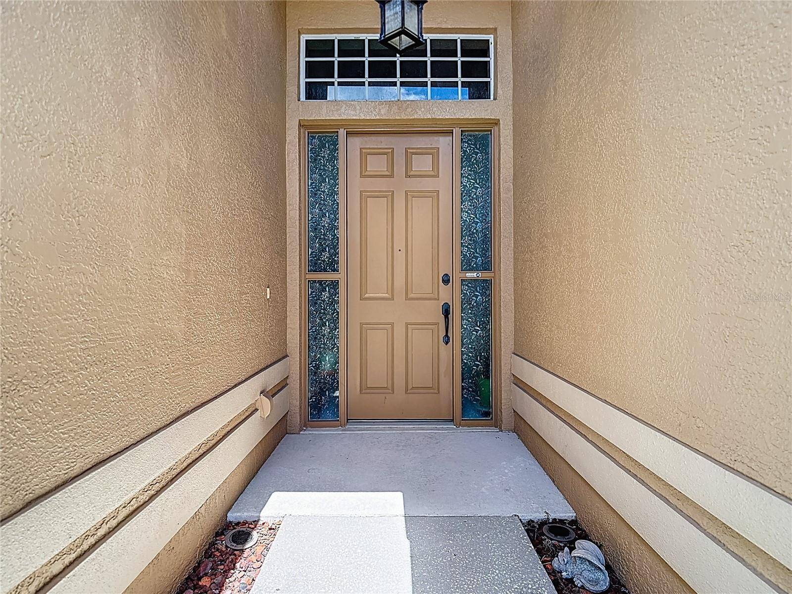 Weeki Wachee, FL 34613,10181 HOLLY BERRY DR