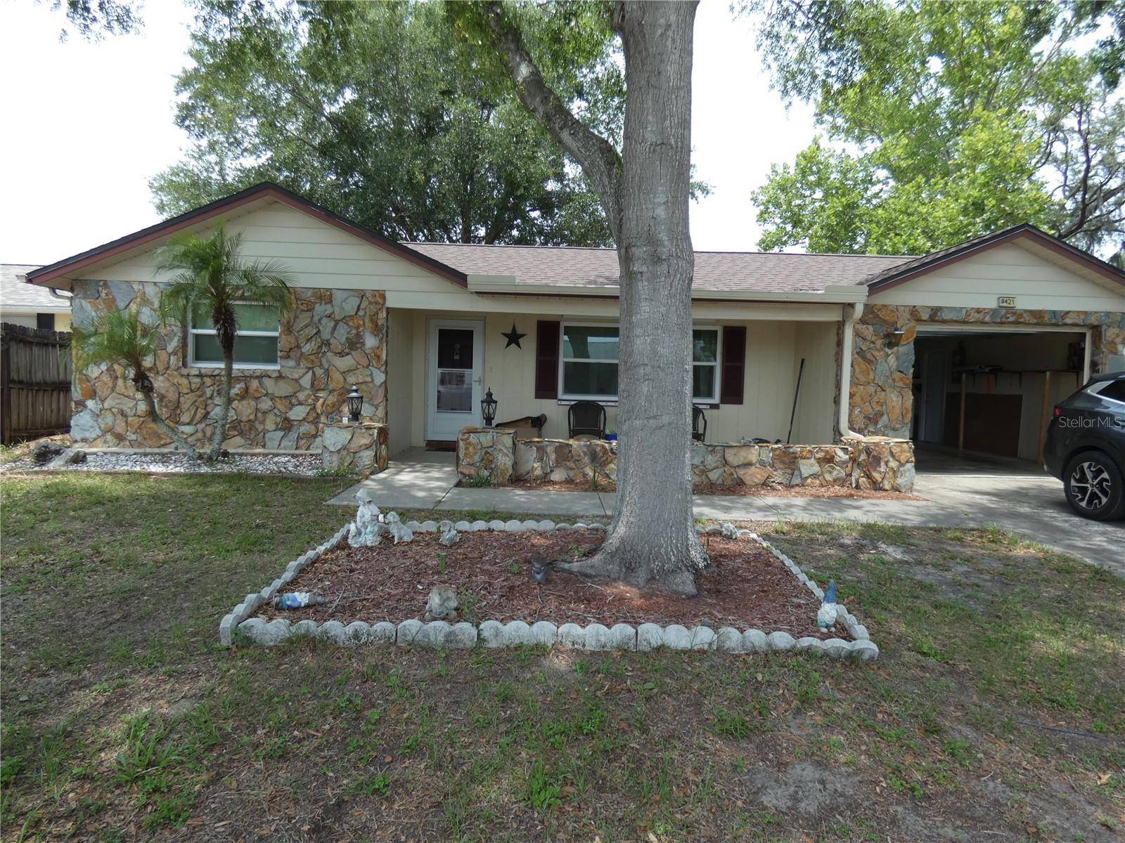 Port Richey, FL 34668,7421 FAIRFAX DR
