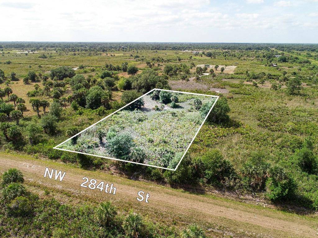 Okeechobee, FL 34972,21492 NW 284TH ST
