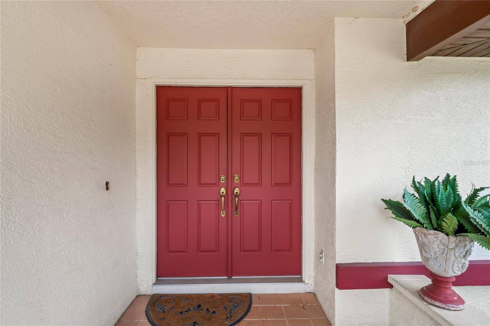 Spring Hill, FL 34608,128 OAK LAKE DR