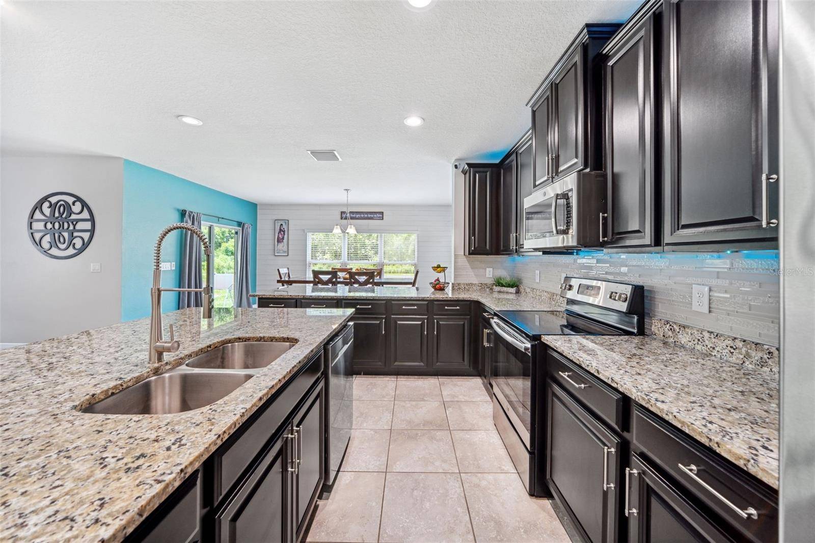 Land O Lakes, FL 34638,18566 HUNTERS MEADOW WALK