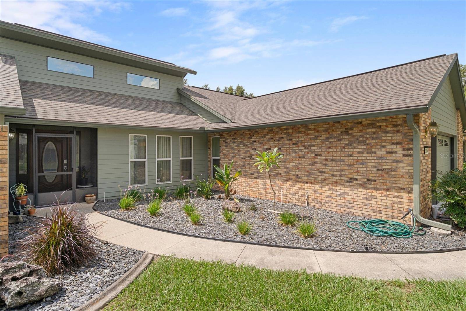Dade City, FL 33523,35046 SMOKETREE LN