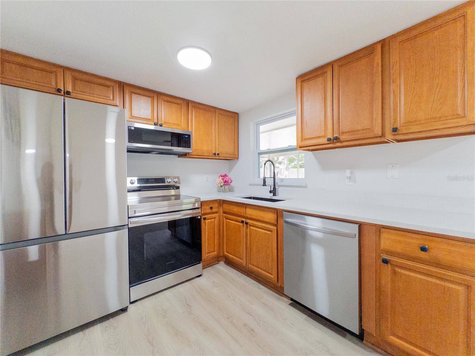 Port Richey, FL 34668,7608 BOUGENVILLE DR