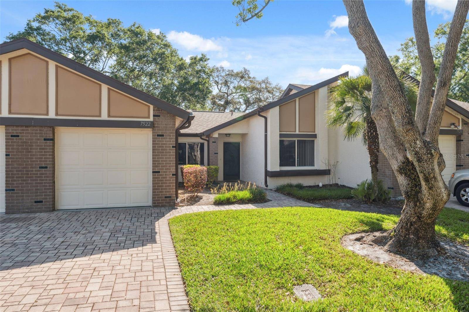 Weeki Wachee, FL 34613,7522 HEATHER WALK DR