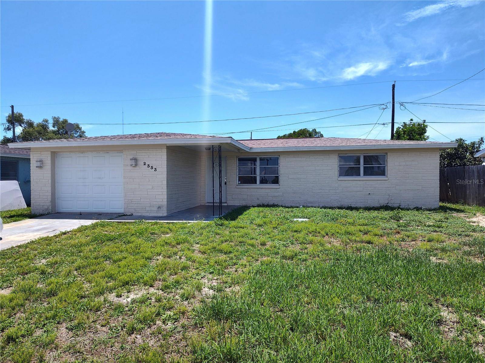 Holiday, FL 34691,2333 ROSELAWN DR