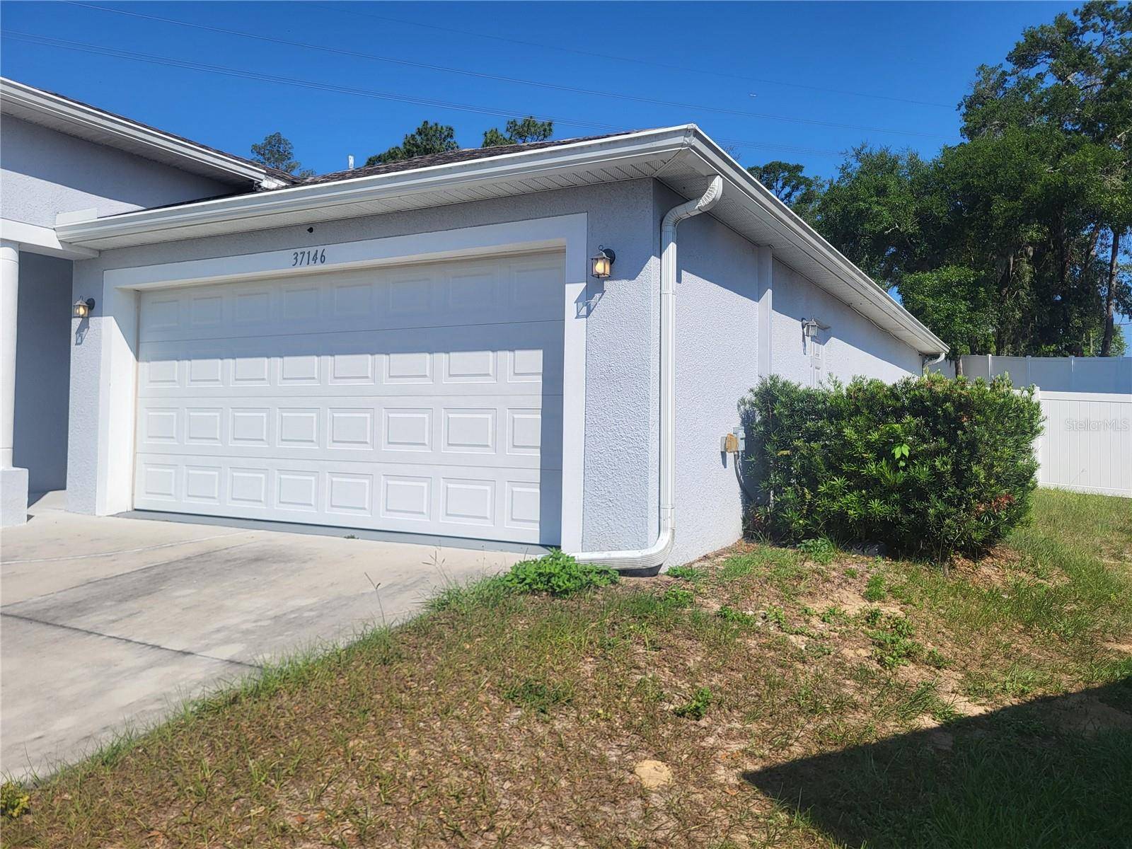 Dade City, FL 33523,37146 HIGHLAND BLUFF CIR