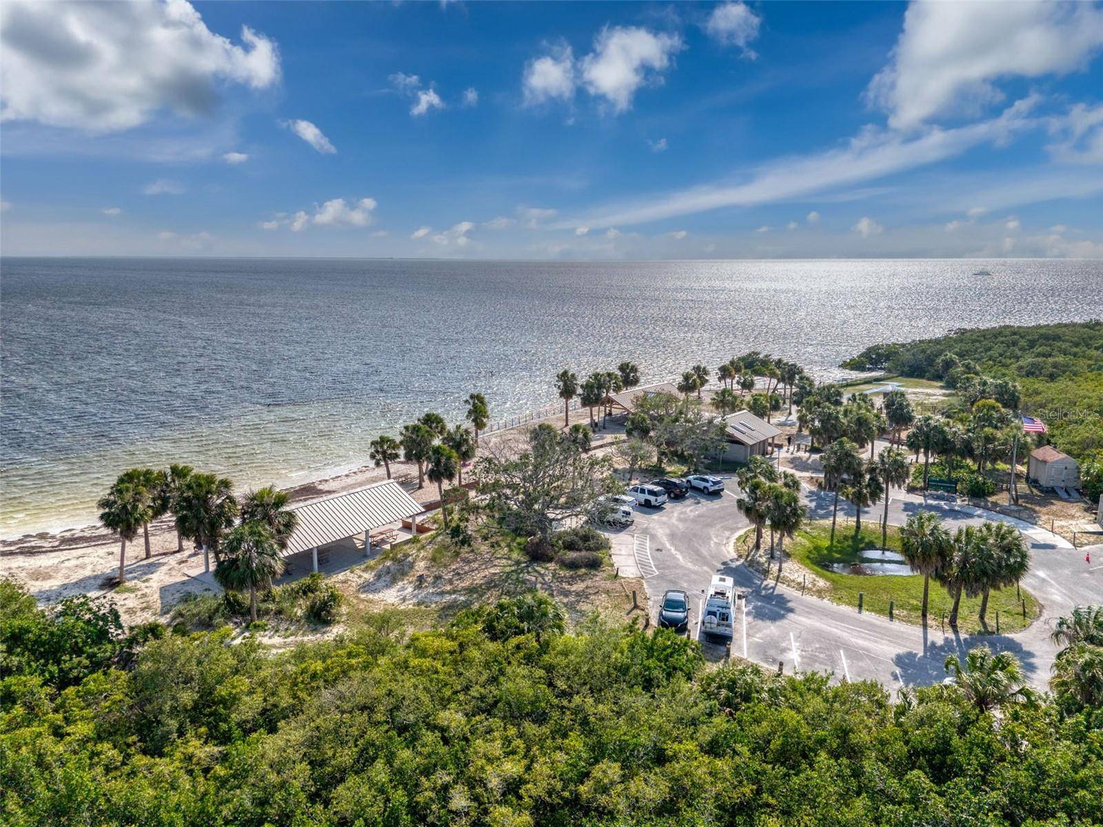 New Port Richey, FL 34652,6836 EDGEWATER DR